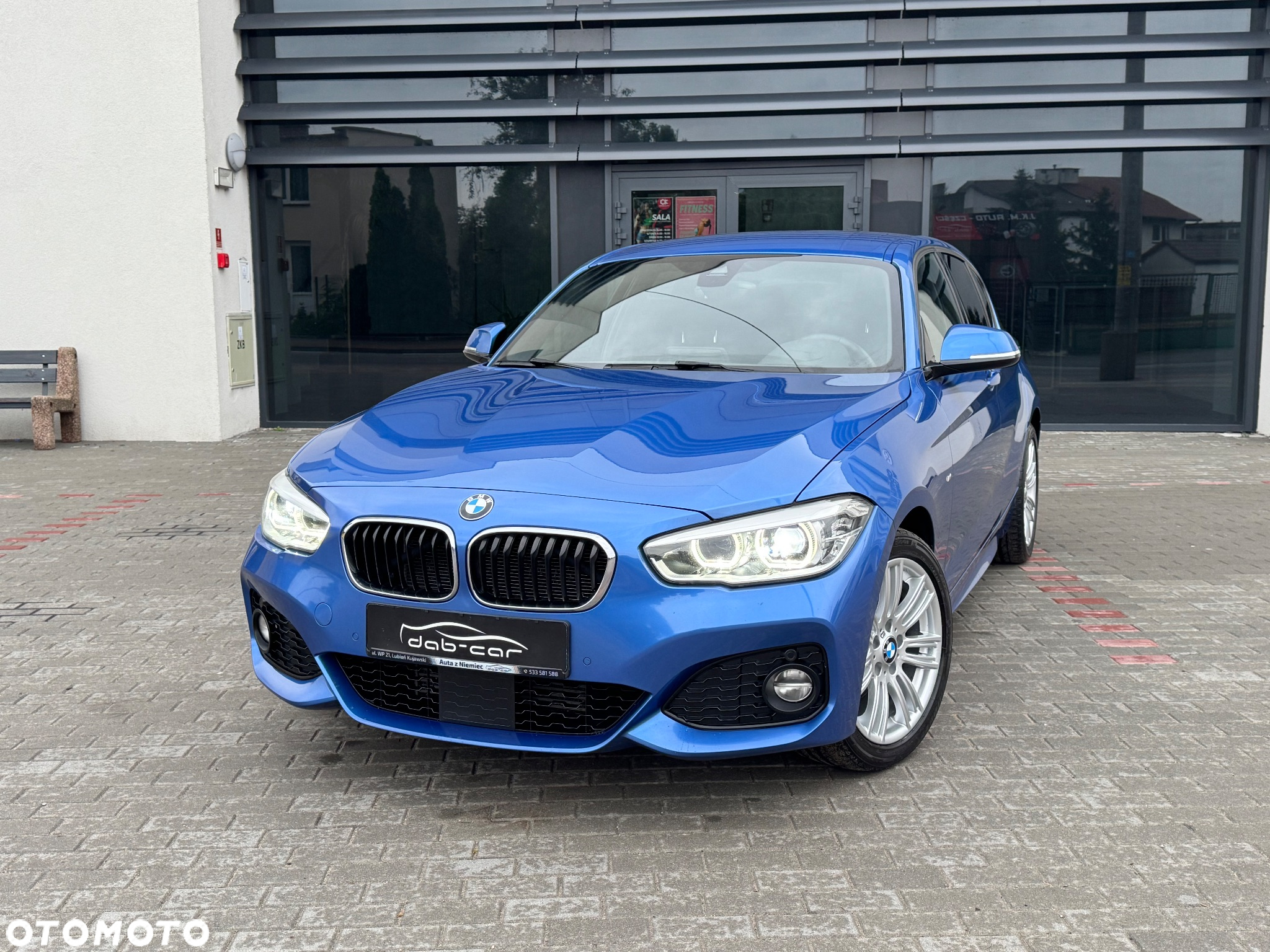 BMW Seria 1 120d xDrive M Sport - 6