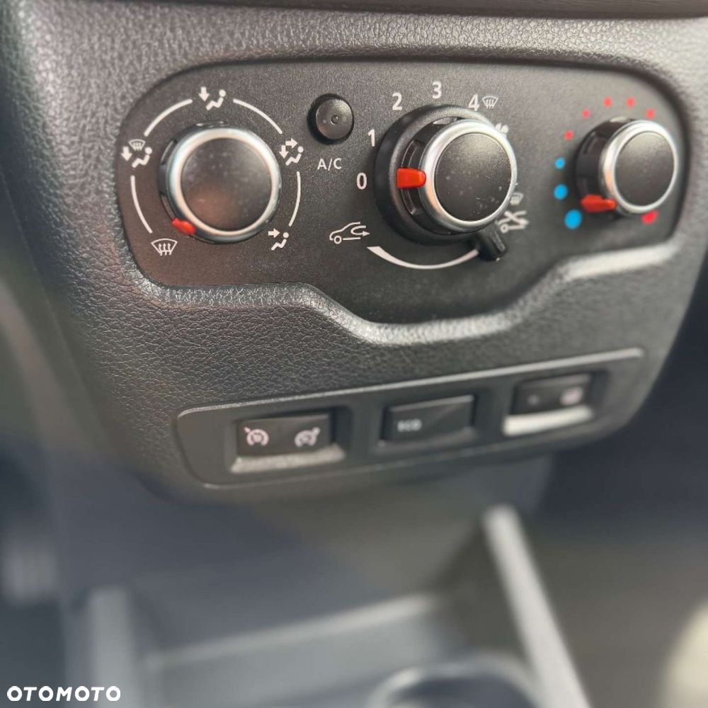 Dacia Lodgy - 31