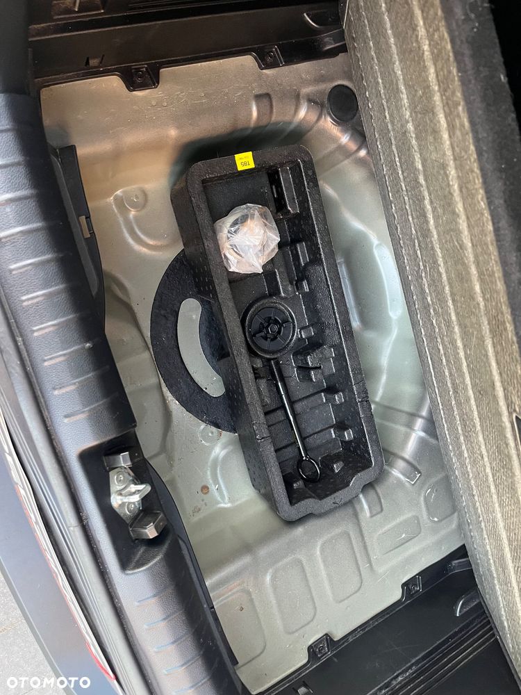 Kia Stonic - 14