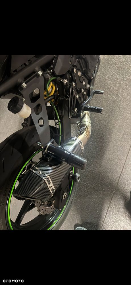Kawasaki Ninja 400 - 10
