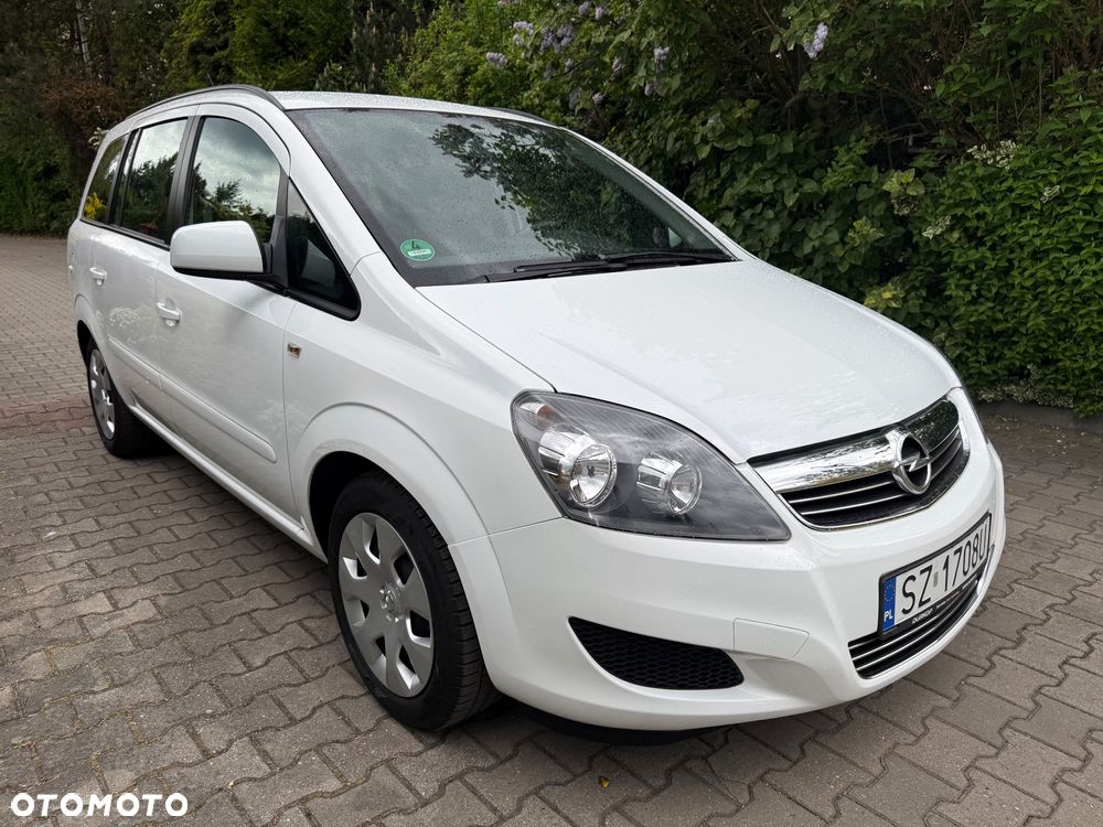 Opel Zafira 1.8 Family - 2