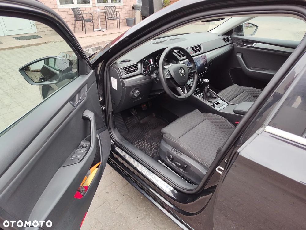 Skoda Superb 2.0 TDI Style - 18