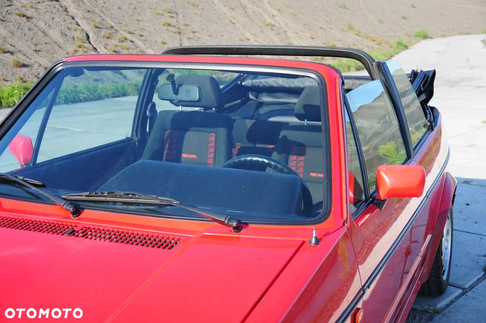 Volkswagen Golf 1.6 CL - 17