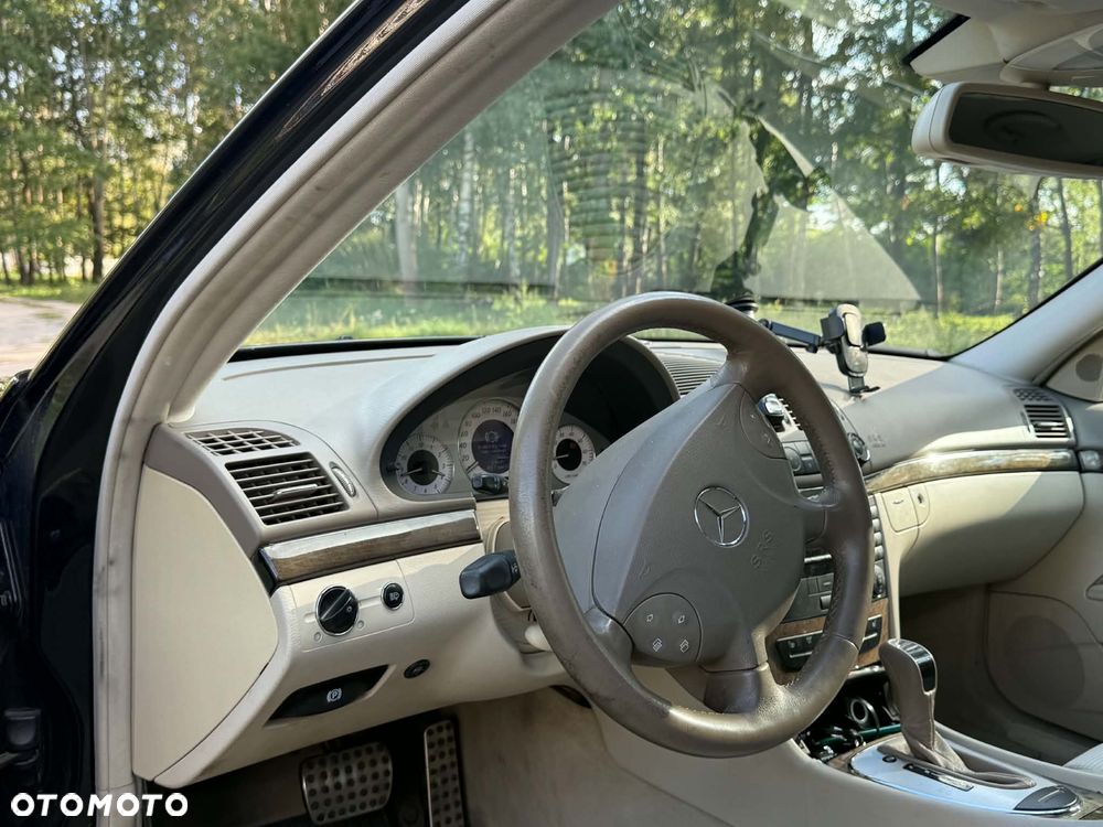 Mercedes-Benz Klasa E 320 Avantgarde - 9