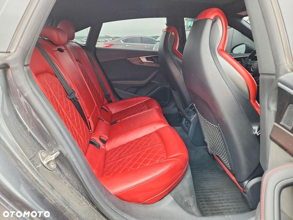 Audi S5 Coupé - 8