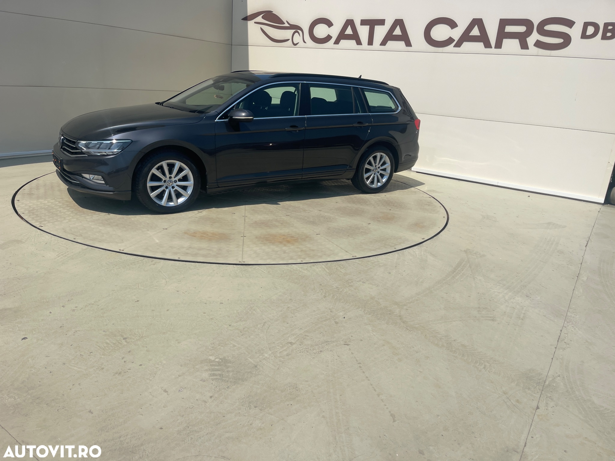 Volkswagen Passat - 6