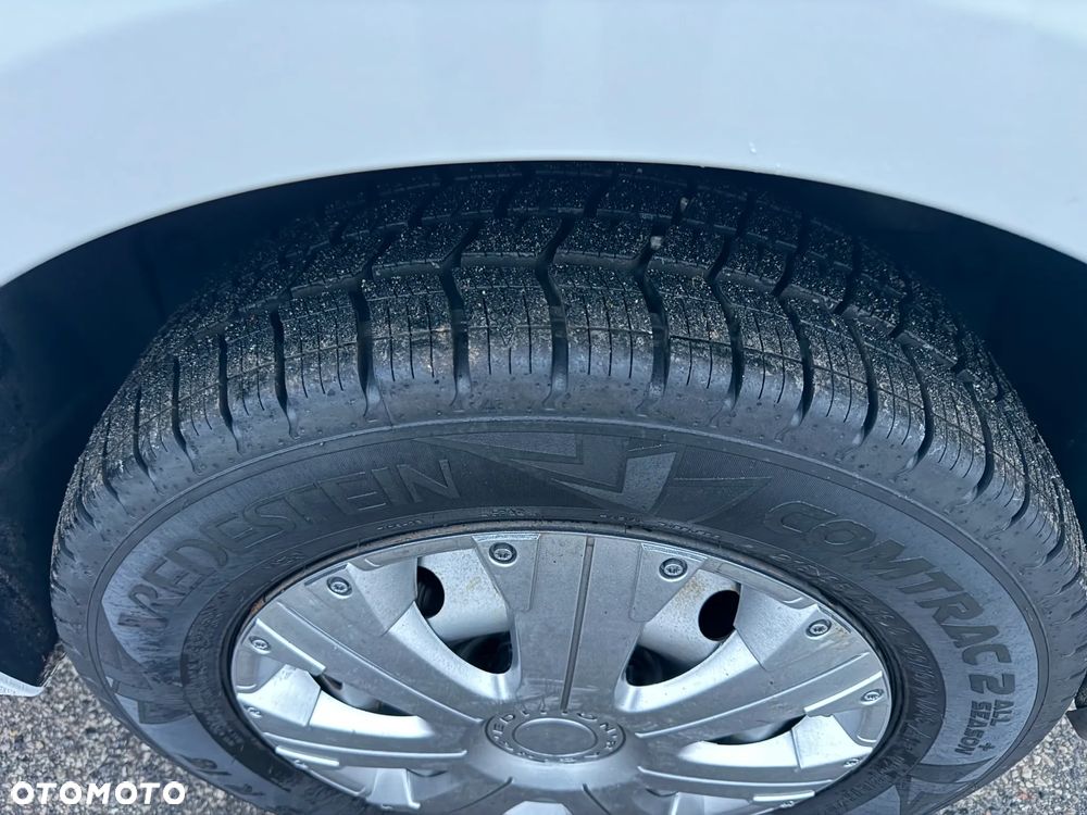 Opel VIVARO*6miejsc*KLIMA*2013 - 17