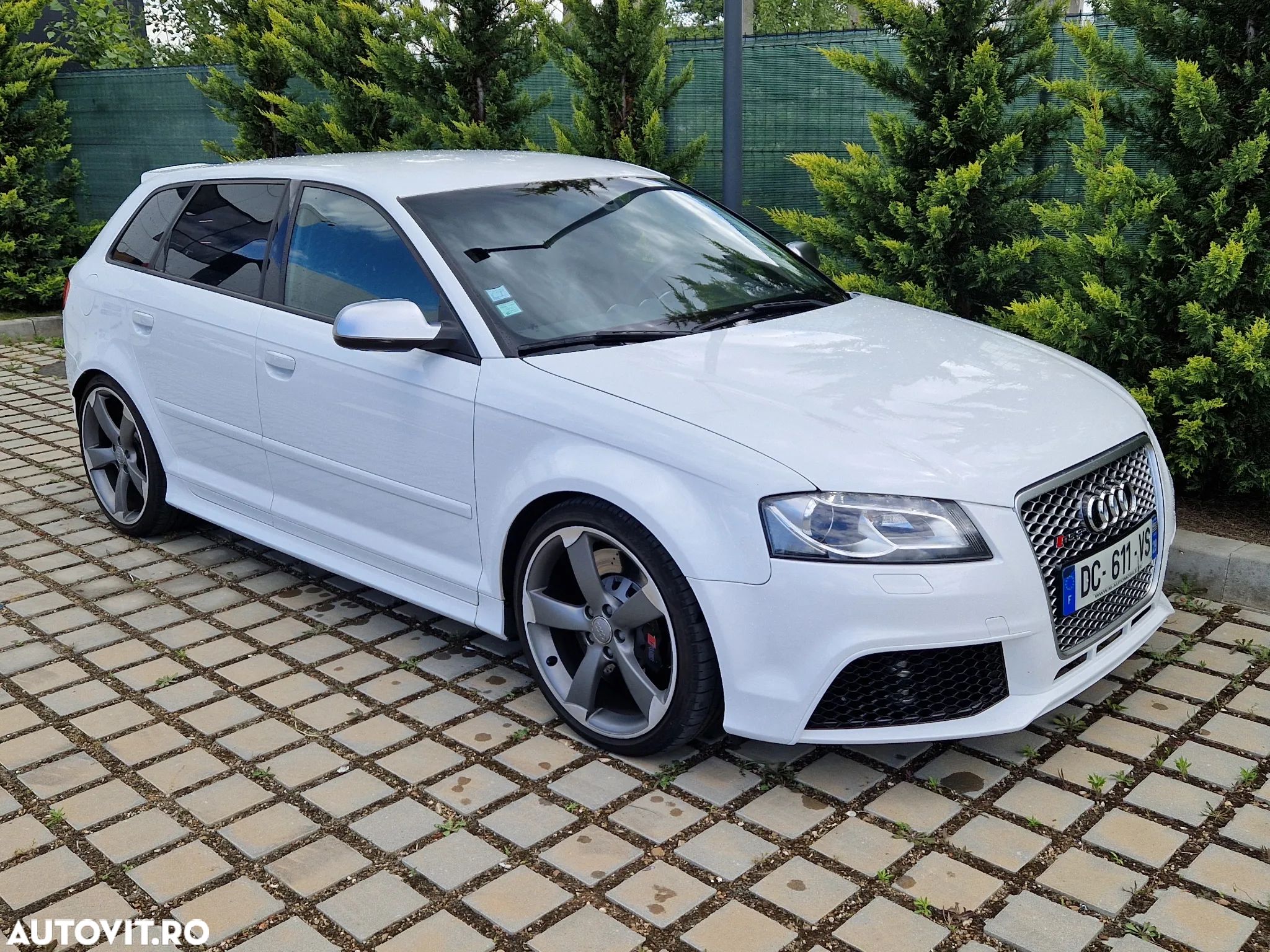 Audi RS3 Sportback S tronic - 1