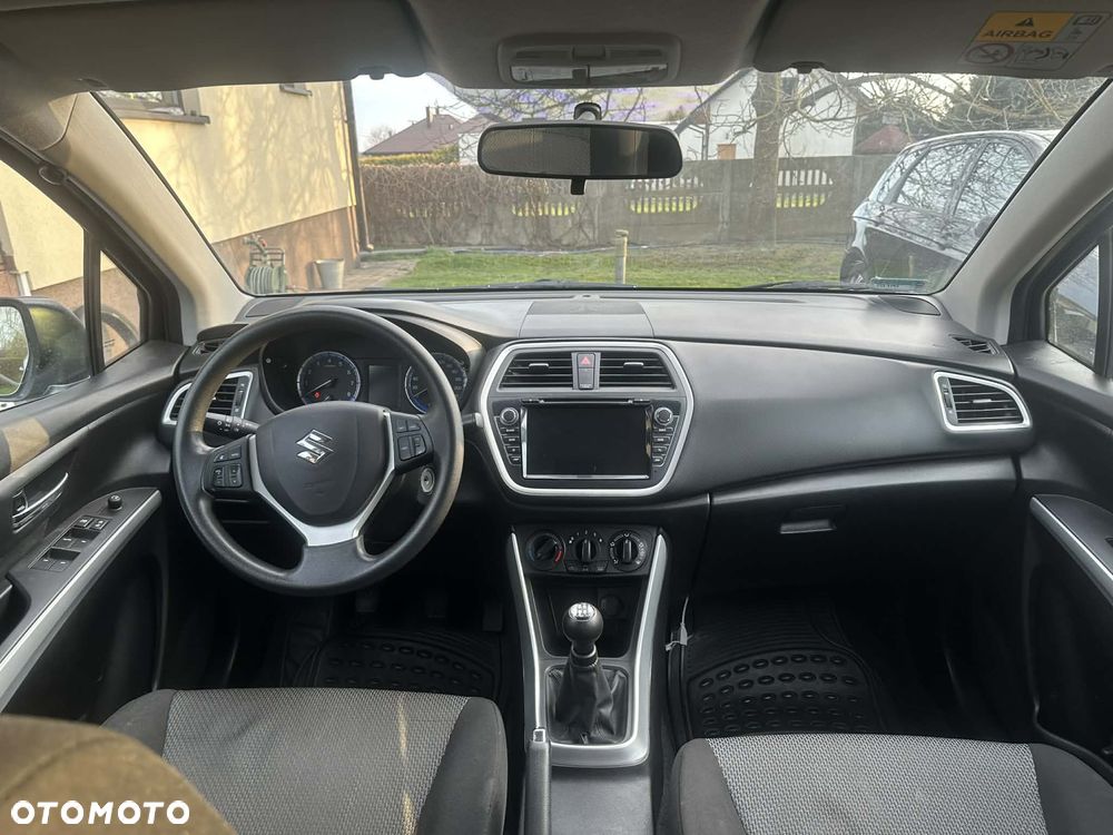 Suzuki SX4 Classic 1.6 VVT 4x2 Comfort - 6