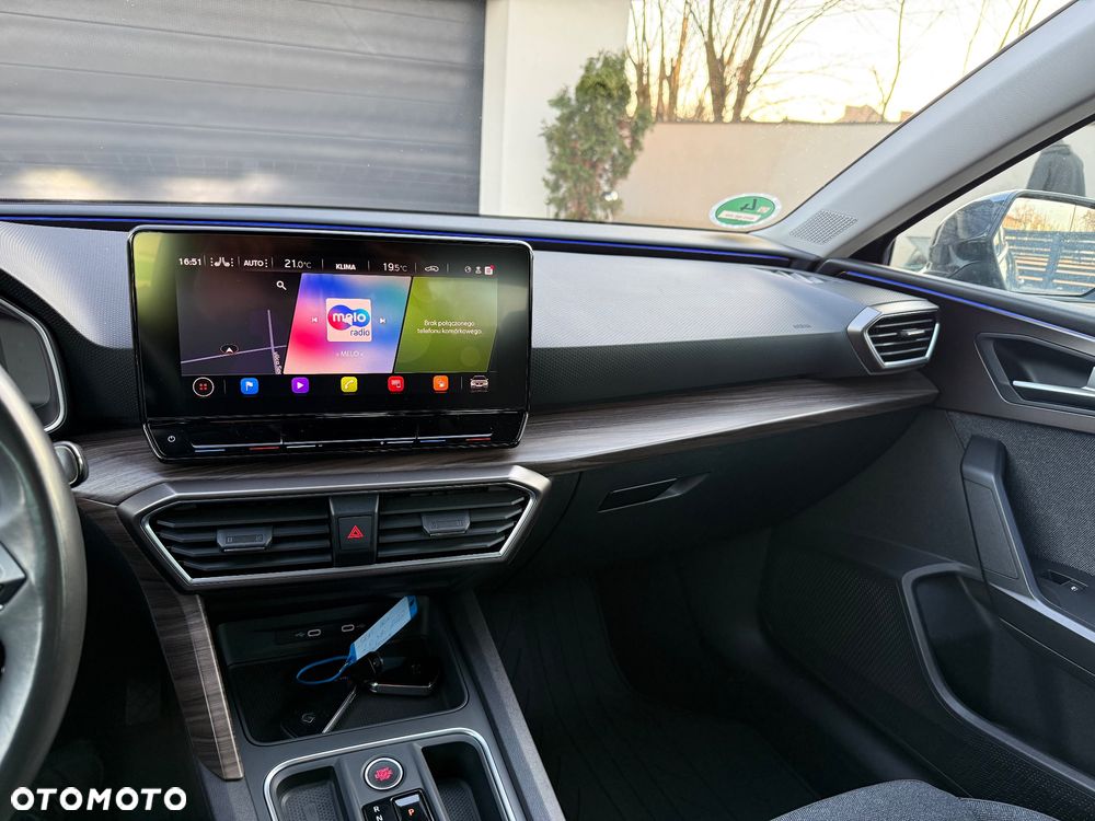 Seat Leon Sportstourer 2.0 TDI DPF DSG Xcellence - 24
