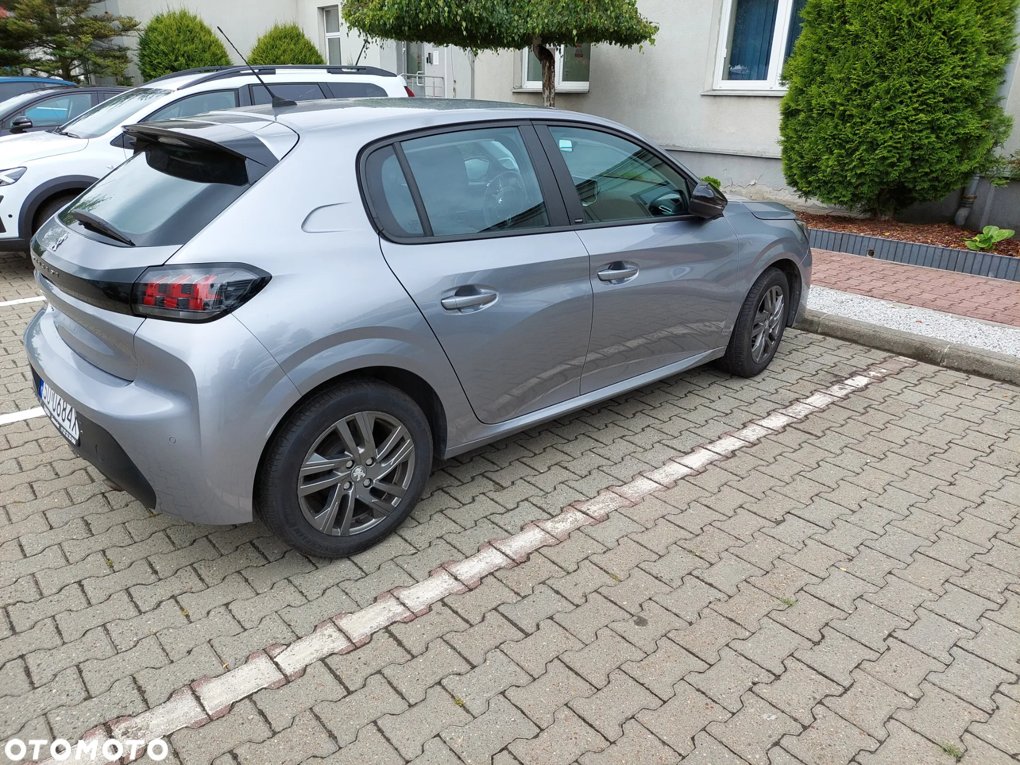Peugeot 208 1.2 PureTech Active Pack S&S - 2