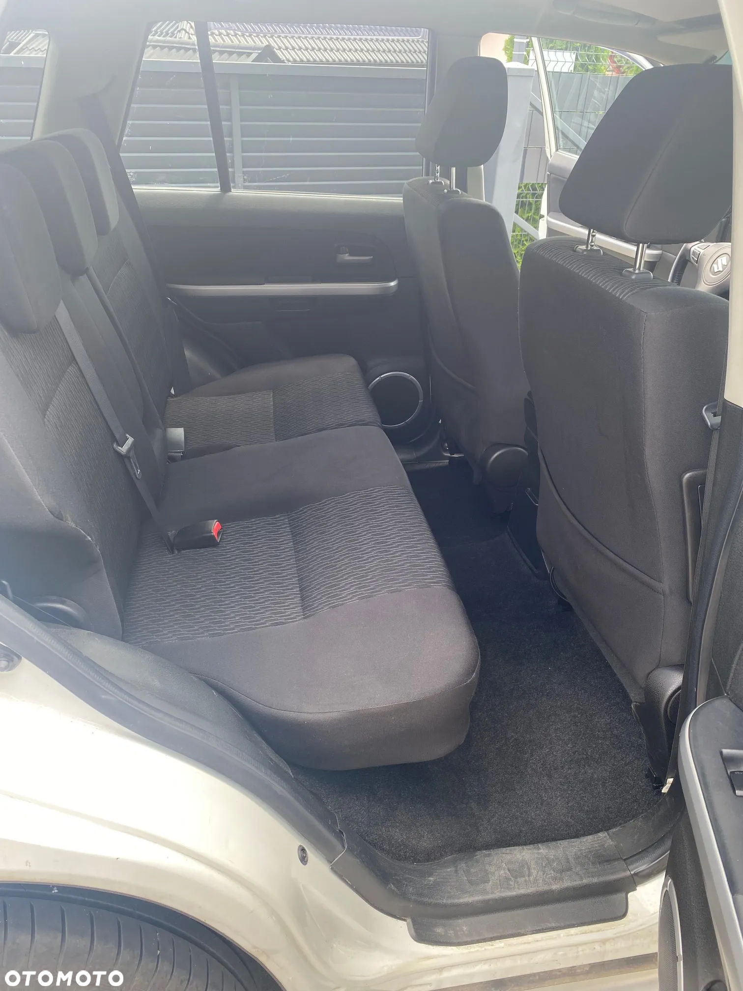 Suzuki Grand Vitara 2.4 De Luxe EU5 - 10