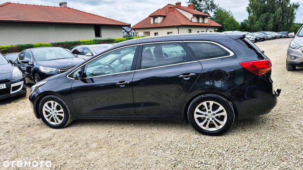 Kia Ceed 1.6 GDI Platinum Edition - 22
