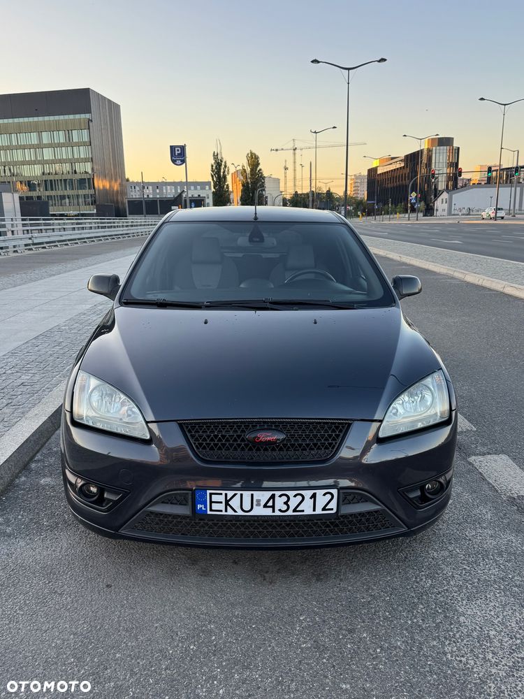 Ford Focus - 2
