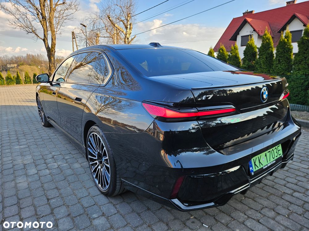BMW i7 105.7kWh xDrive60 M Sport - 8