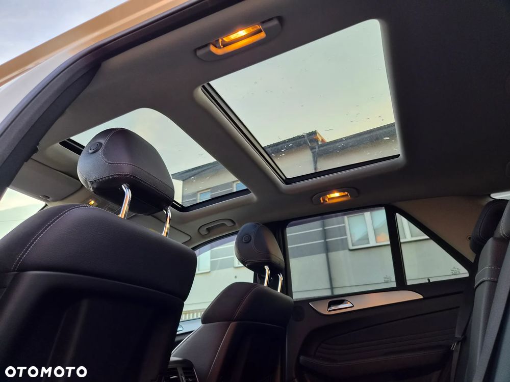 Mercedes-Benz ML 350 BlueTEC 4-Matic - 29