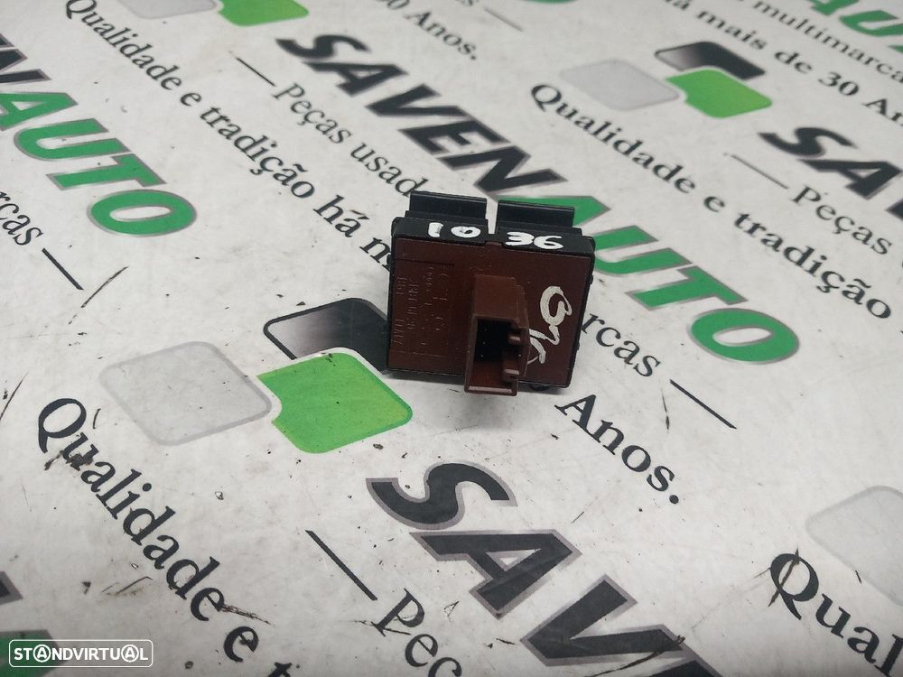Botão / Botões / Comutador Vidro Esq Volkswagen Golf V (1K1) - 3