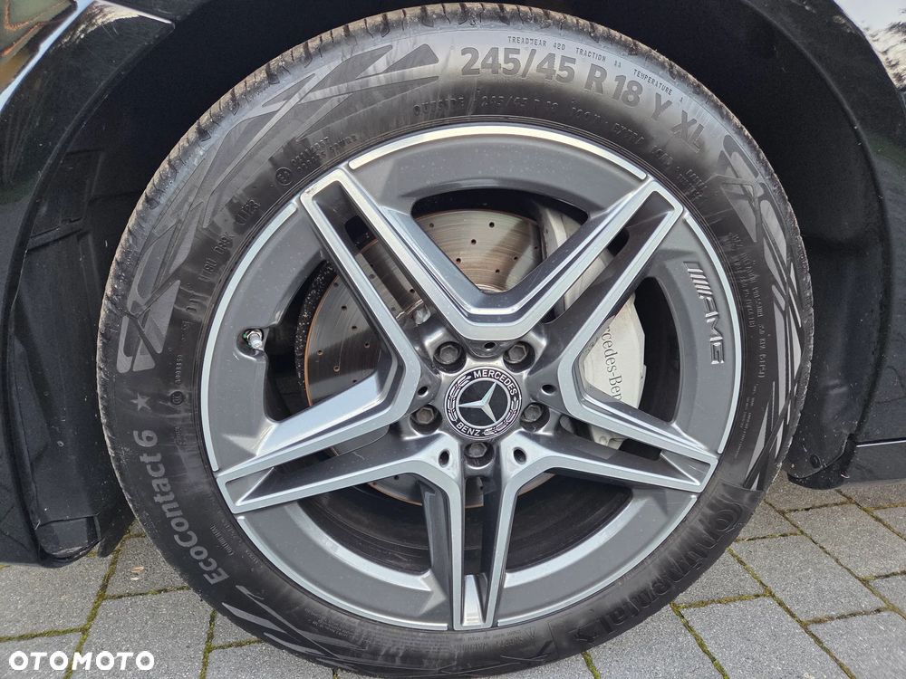 Mercedes-Benz Klasa E 220 d T 9G-TRONIC AMG Line - 16