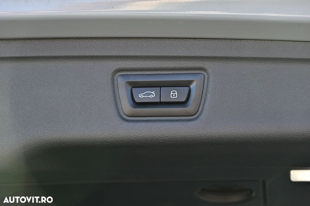 BMW Seria 3 320e Touring xDrive Aut. M Sport - 33