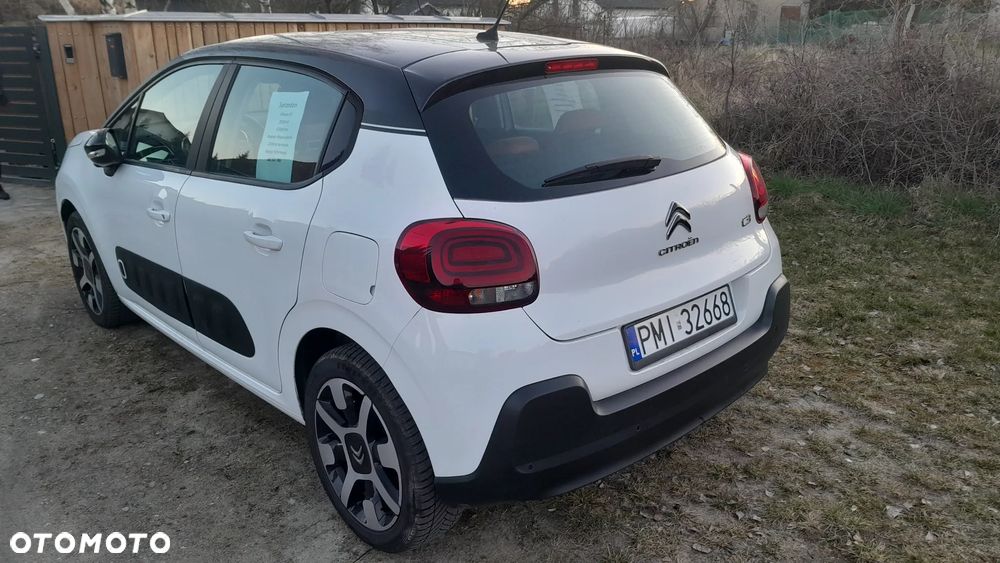 Citroën C3 Pure Tech 82 SHINE - 4