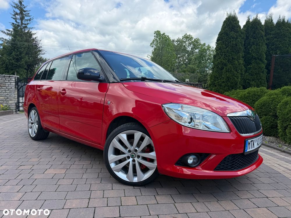 Skoda Fabia 1.4 TSI DSG RS - 2