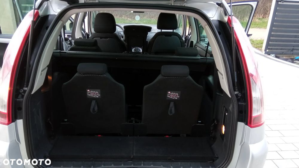 Citroën C4 Grand Picasso - 23