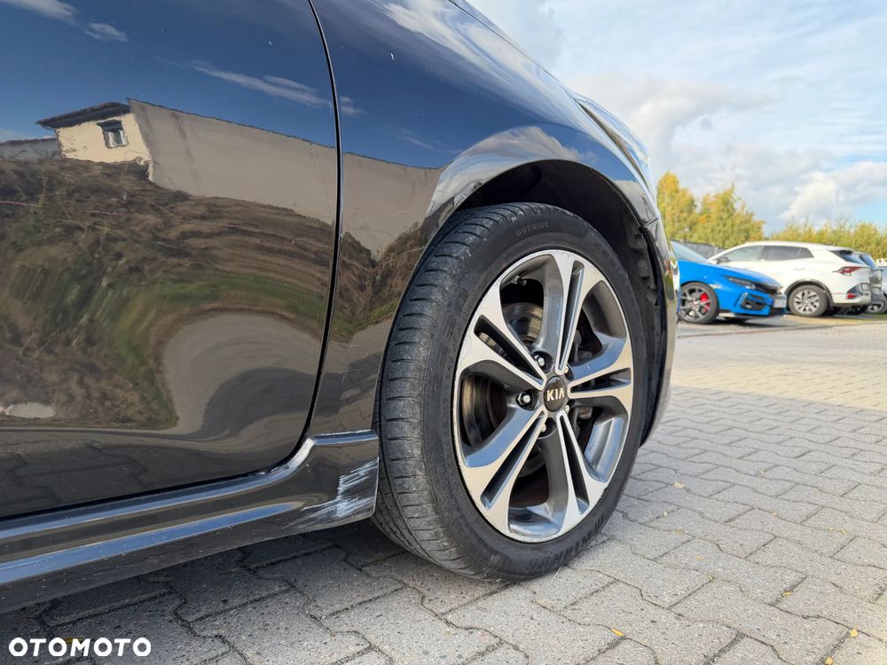 Kia Ceed 1.6 CRDi 136 DCT ISG GT Line - 28