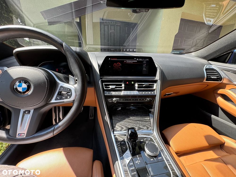 BMW Seria 8 - 25