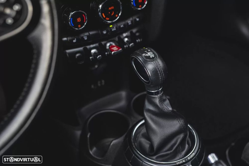 MINI 3 Portas Cooper SD Auto - 20