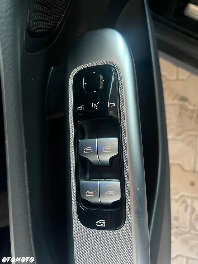 Mercedes-Benz GLC 200 d mHEV 4-Matic AMG Line - 23