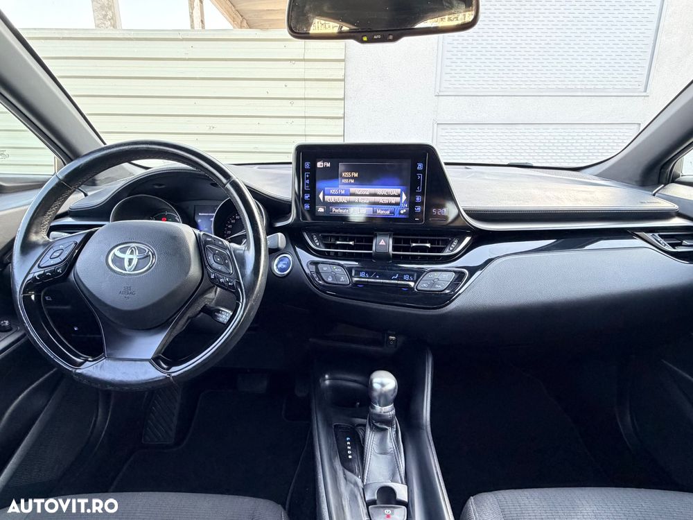 Toyota C-HR 1.8 HSD 4x2 CVT C-enter - 8