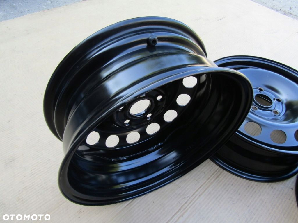 4x Felgi 16 VW Touran Caddy Golf V VI Skoda Octavia II Audi A3 / 5x112 ET50 - 14
