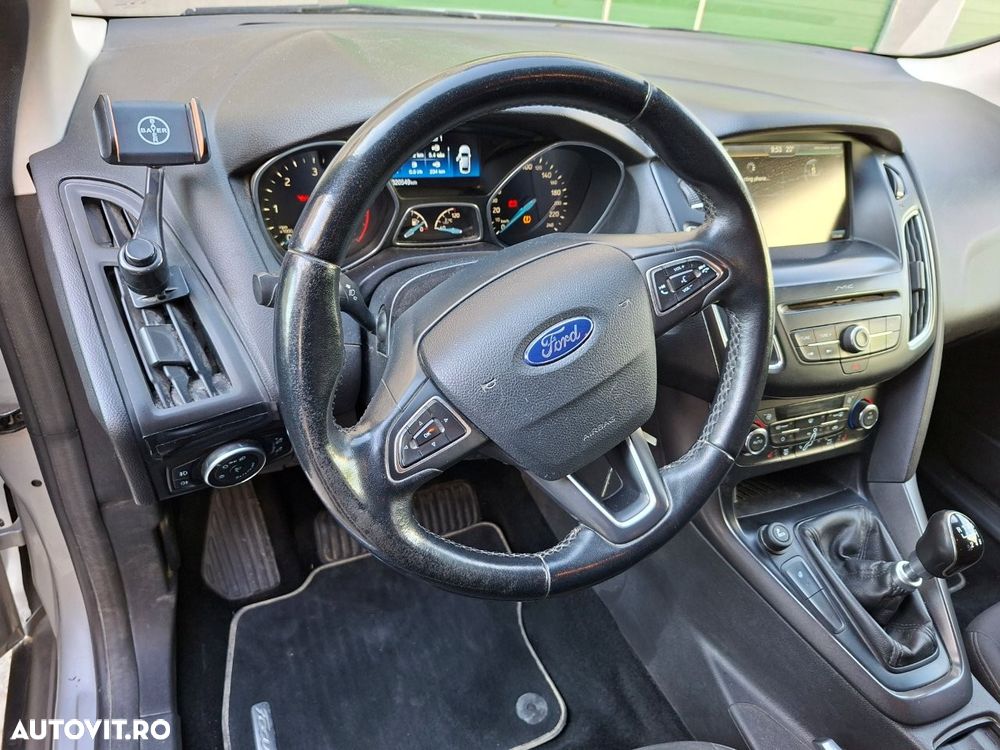 Ford Focus 1.5 TDCi Trend - 11