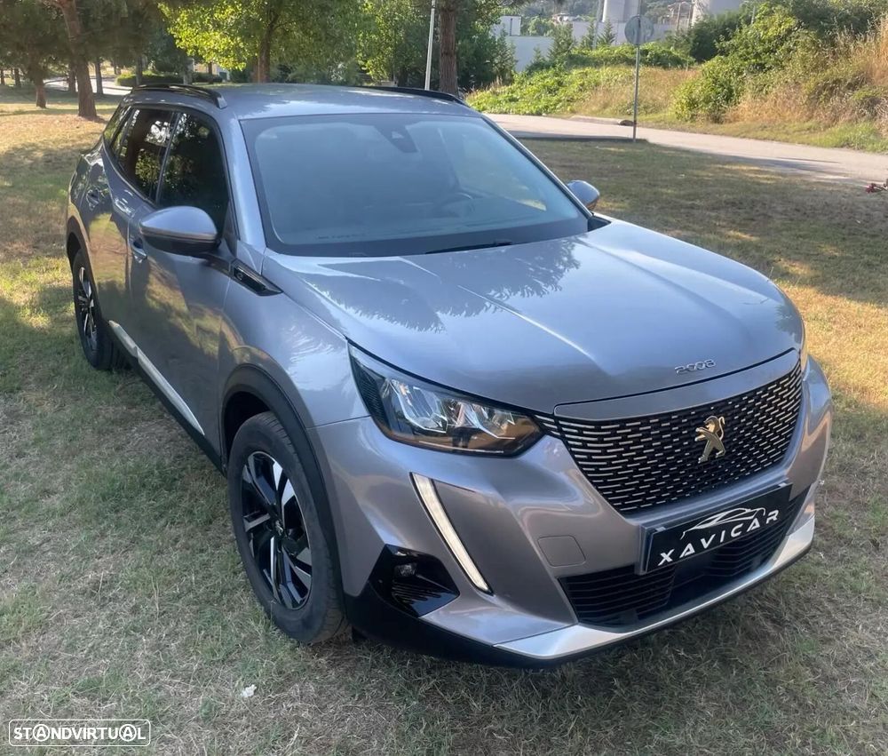 Peugeot e-2008 Allure - 14