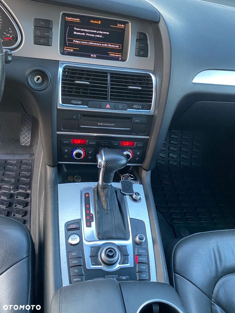 Audi Q7 3.0 TFSI Quattro Tiptronic - 11