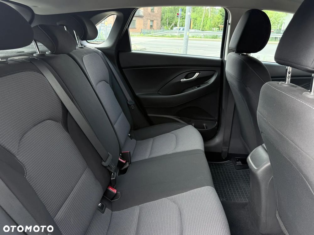 Hyundai i30 - 12