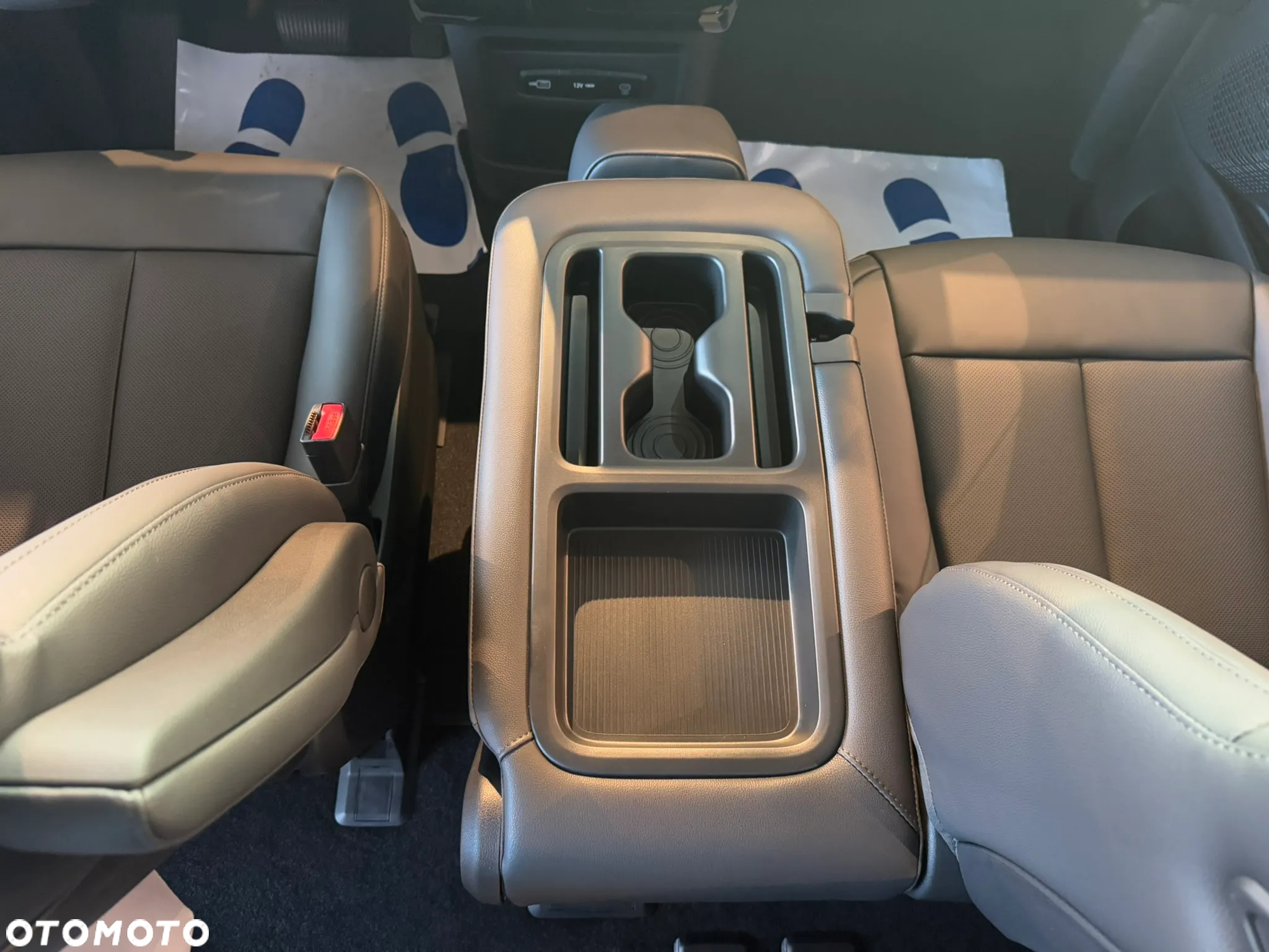 Hyundai Staria - 17