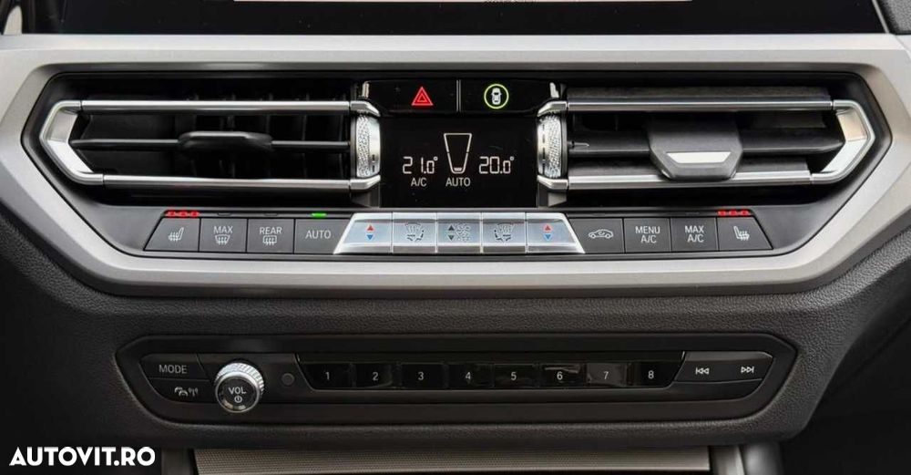 BMW Seria 3 320i AT - 23