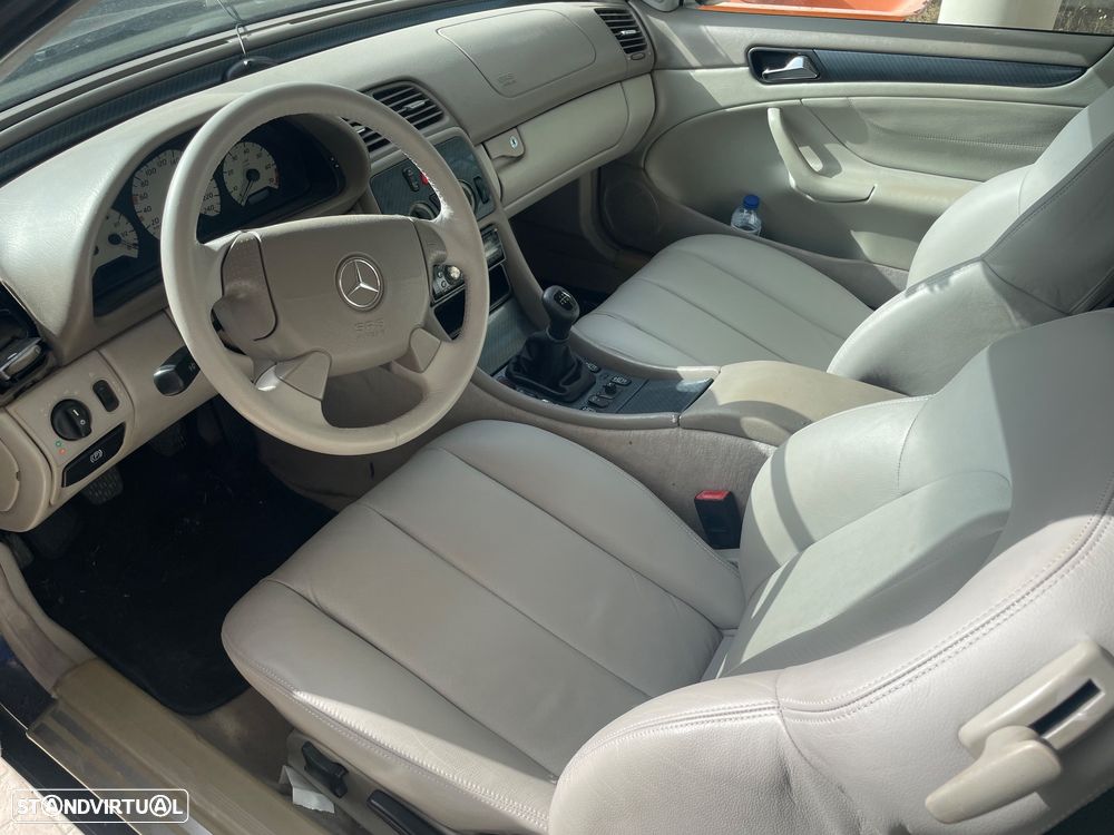 Mercedes-Benz CLK 200 Elegance - 12