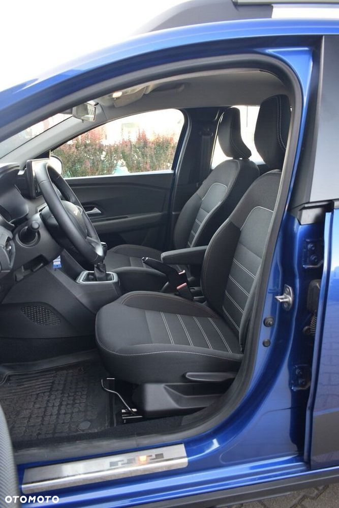 Dacia Sandero - 11