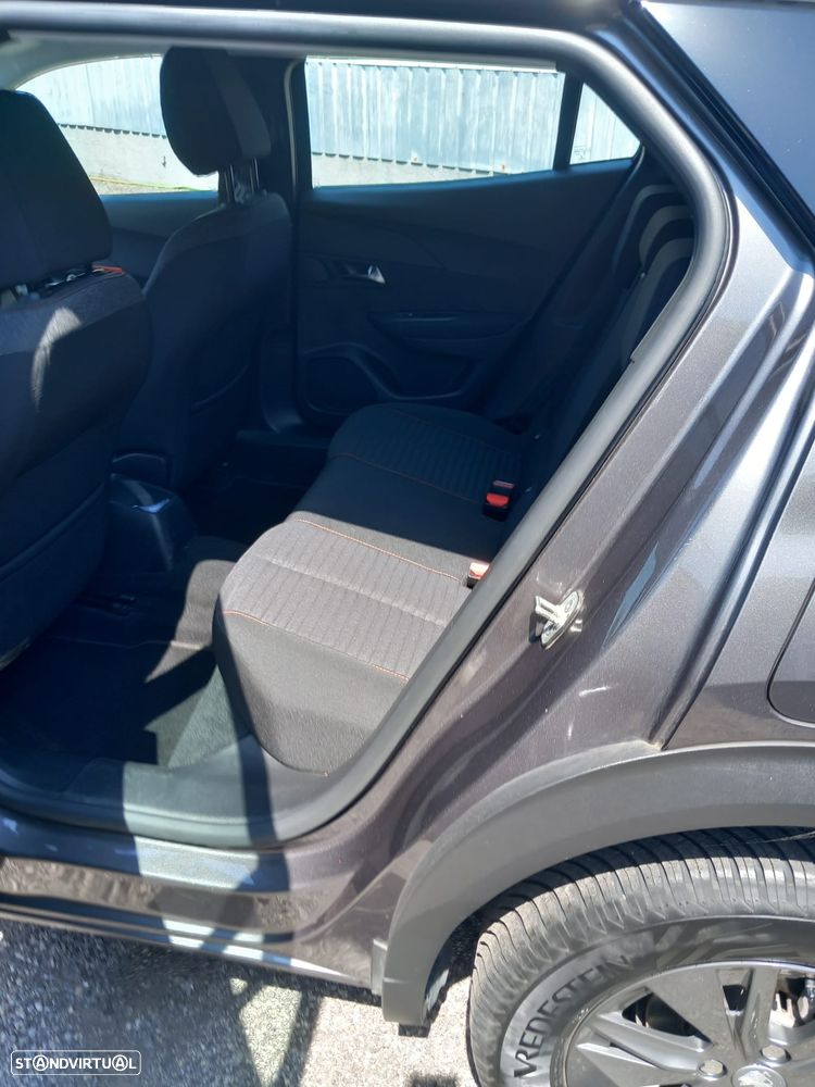 Peugeot 2008 1.2 PureTech Active - 14