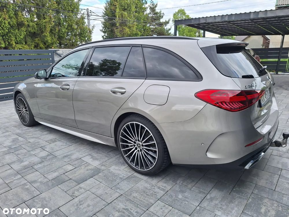 Mercedes-Benz Klasa C ver-300-e-phev-amg - 9