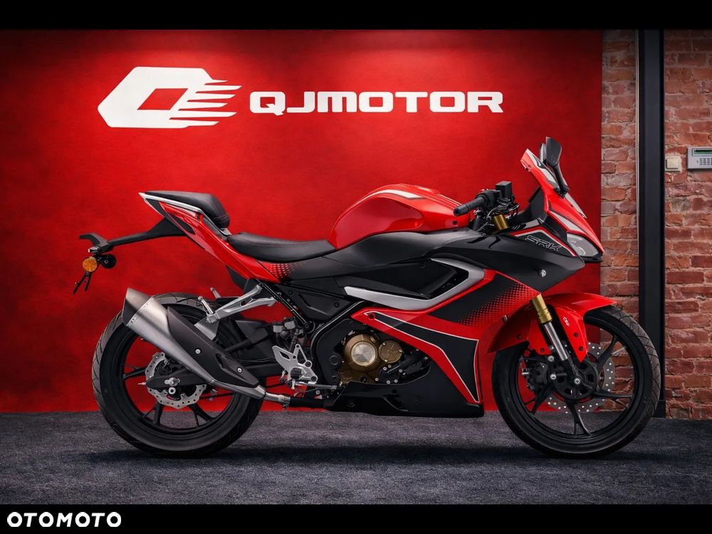 QJMOTOR SRK 125R