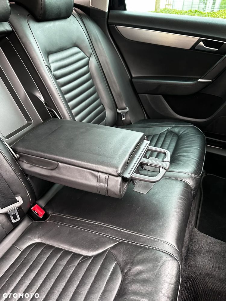 Volkswagen Passat 2.0 TDI DSG BlueMotion Technology Highline - 10