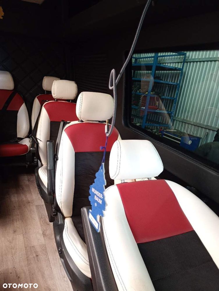 FOTELE KANAPA BOCZKI KOMPLET ZABUDOWA BUS MERCEDES-BENZ SPRINTER 3,5-t Tourer Bus (B907) 2018 - 2022 - 2