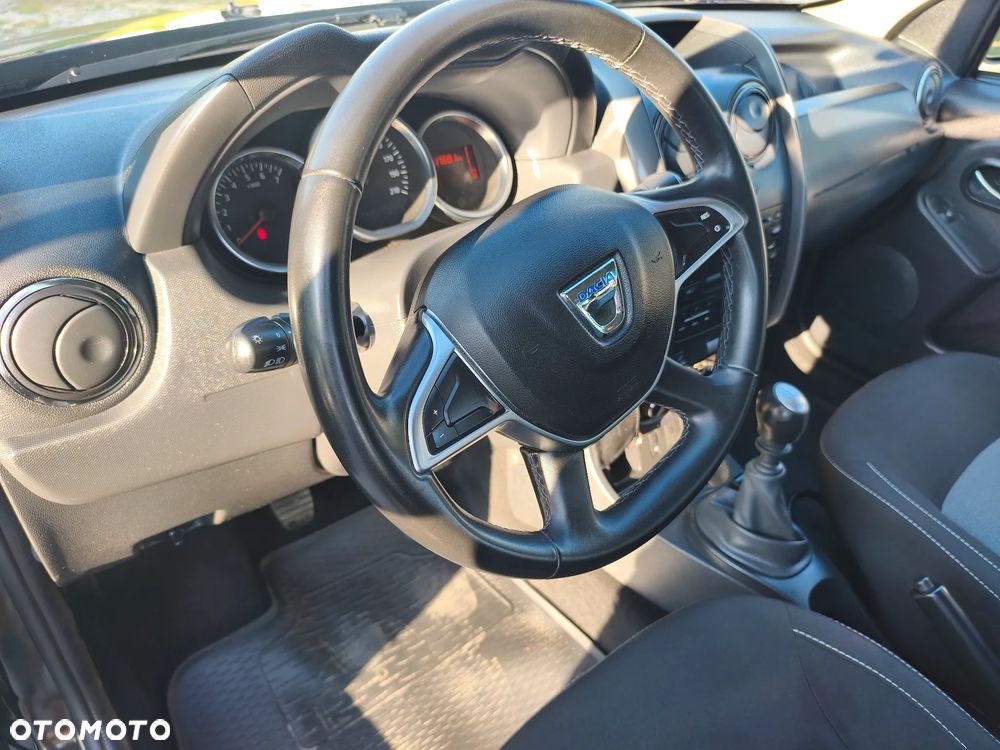 Dacia Duster 1.2 TCe Comfort - 12