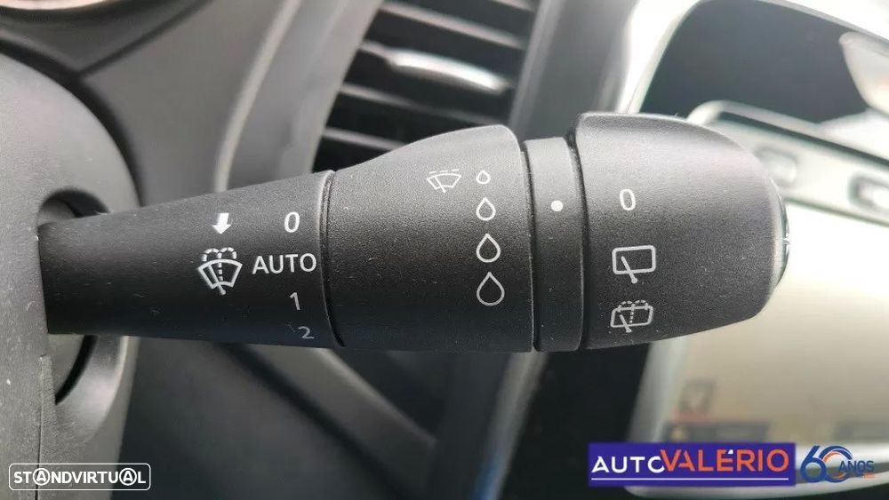 Renault Captur 1.5 dCi Exclusive - 19