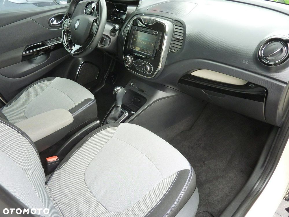 Renault Captur - 16