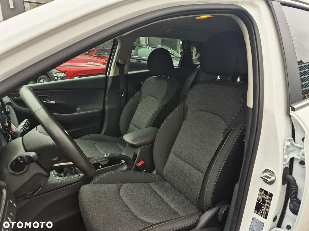 Hyundai i30 1.0 T-GDI Smart - 12