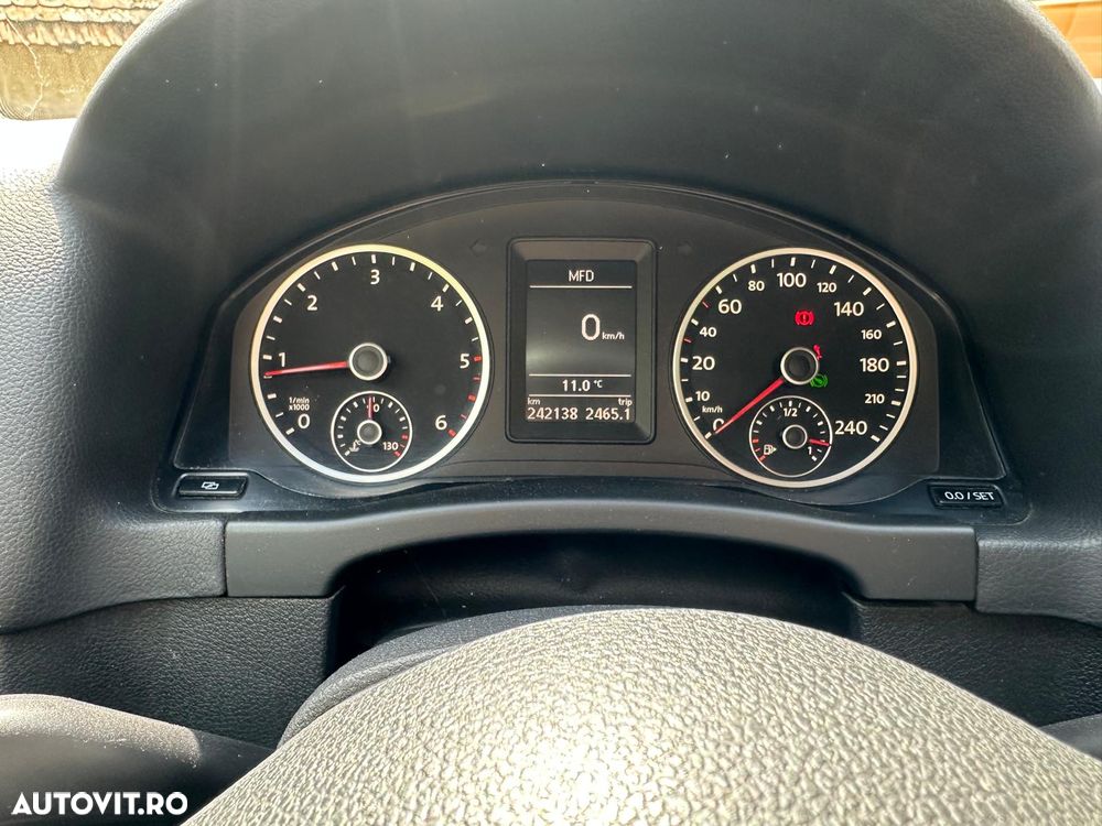 Volkswagen Tiguan 2.0 TDI 4Motion DSG Sport & Style - 9
